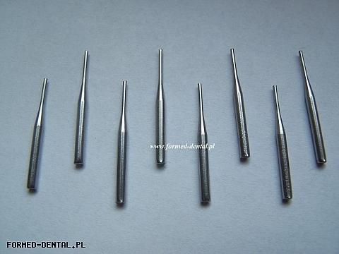 Piny metalowe do podstawki porcelanowej